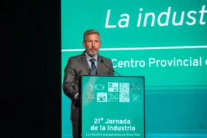 Gobernador Rogelio Frigerio en la 21ª Jornada de la Industria anunciando nueva ley ambiental y agencia de inversiones en Entre Ríos