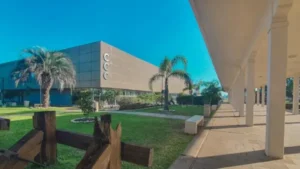 Imagen panoramica del centro de convenciones de la ciudad de Concordia