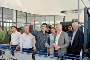 Rogelio Frigerio recorre obras en Puerto Yeruá junto a autoridades y visita planta embotelladora de agua