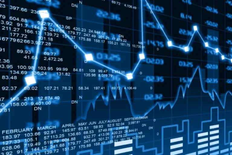 Gráfico de volatilidad financiera con caídas en bonos y acciones en contexto electoral en Argentina