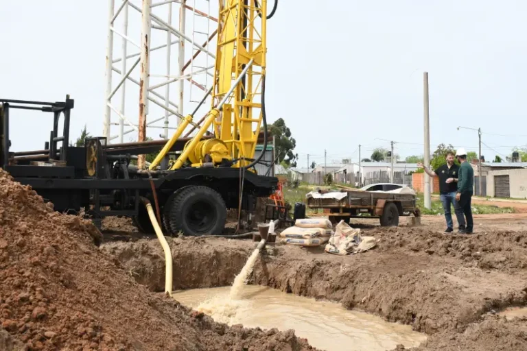 Obras de perforación y reacondicionamiento de infraestructura en Concordia para mejorar el suministro de agua potable