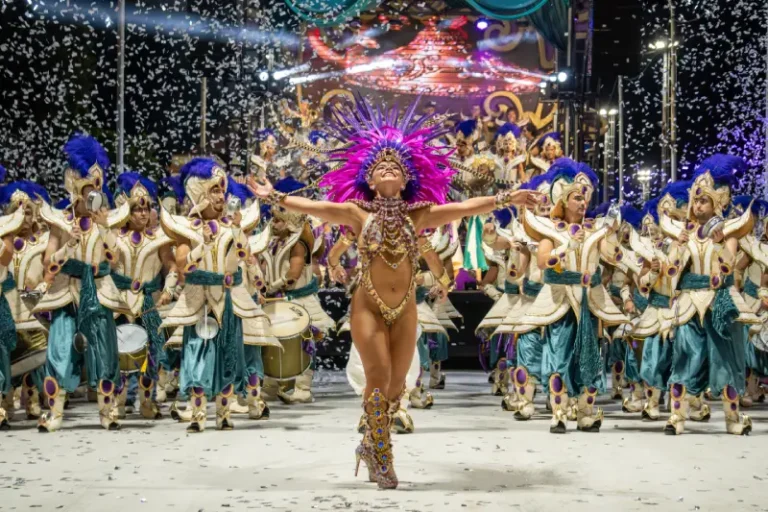 Carnaval del País en Gualeguaychú, quinta noche