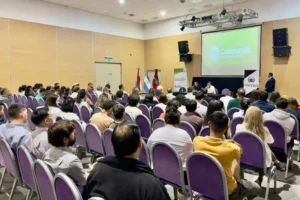 Emprendedores de Concordia reciben capacitación y apoyo municipal.