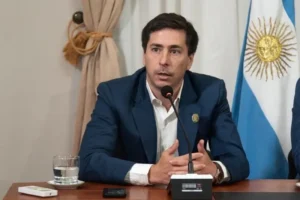 Mauricio Colello denunció cámaras ocultas en oficinas del gobernador