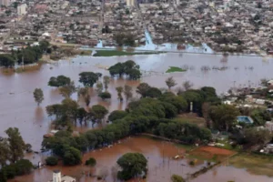 Imagen aérea de creciente del río Uruguay en Concordia Entre rios