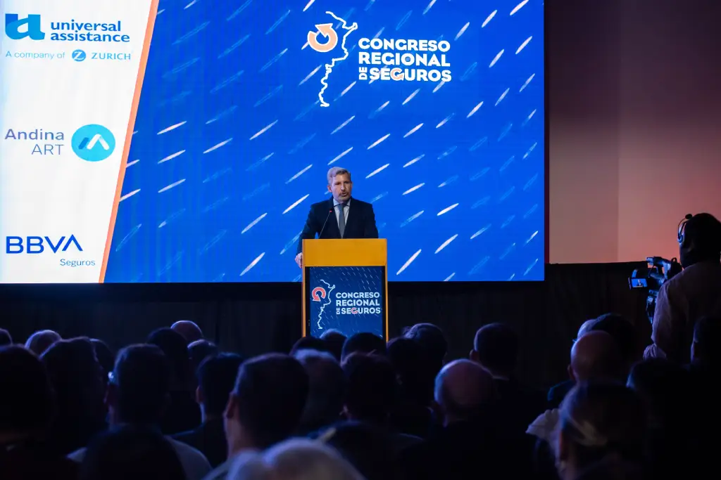 Seguros y desarrollo: el sector busca ganar peso en la economía regional