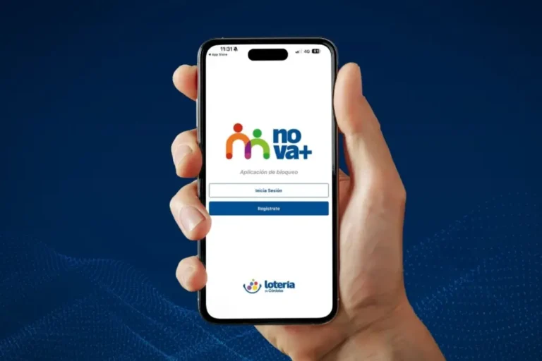 Teléfono móvil mostrando app de bloqueo de apuestas ilegales activa