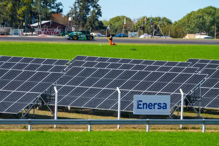 Parque solar de Paraná: generación solar sustentable